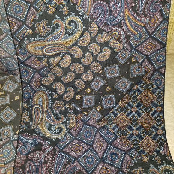 Paisley Scarf - Picture 2 of 2